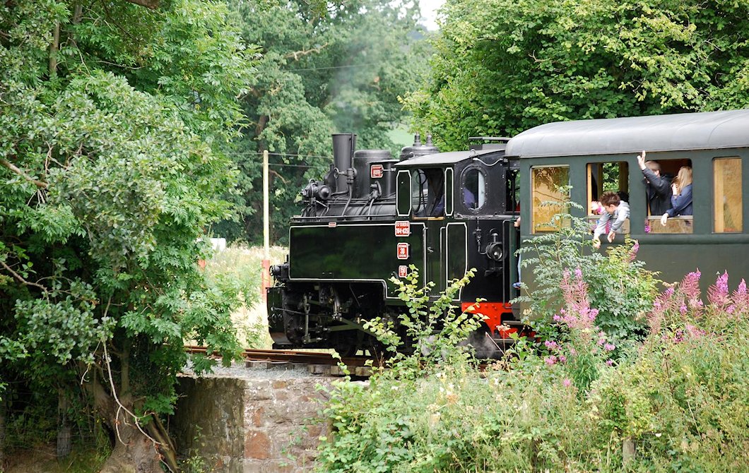 �E�F�[���Y�ۑ��S��