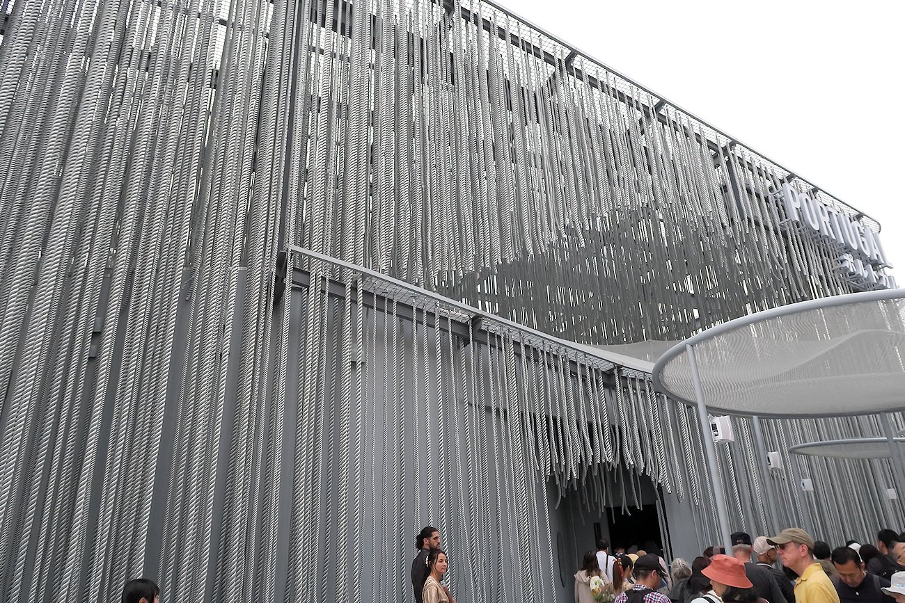 �|���g�K���@�O�ς̃��`�[�t�̓��[�v